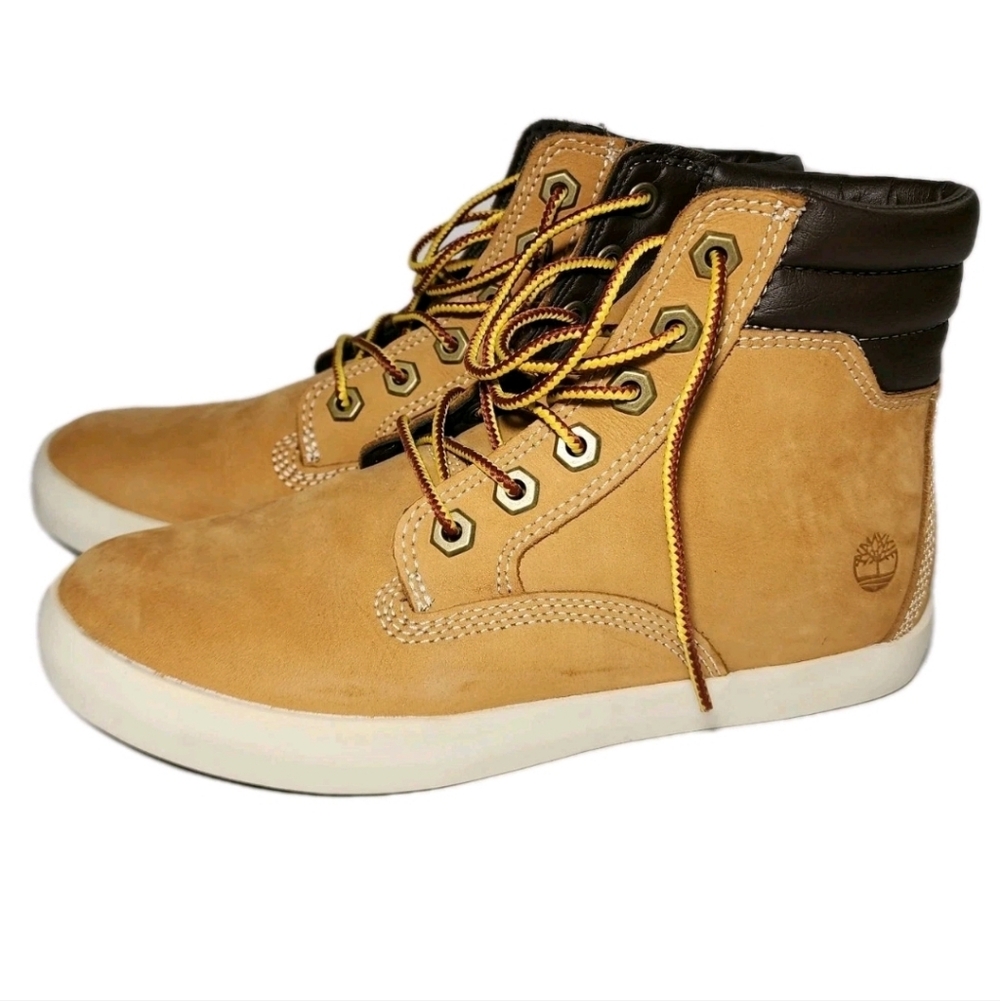 Timberland DAUSETTE Sneaker Boots Ortholite A35118 Women’s Size 6 Tan EUC